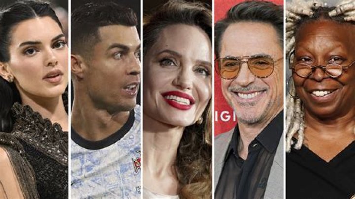 25 Year Old Models | Famous Birthdays