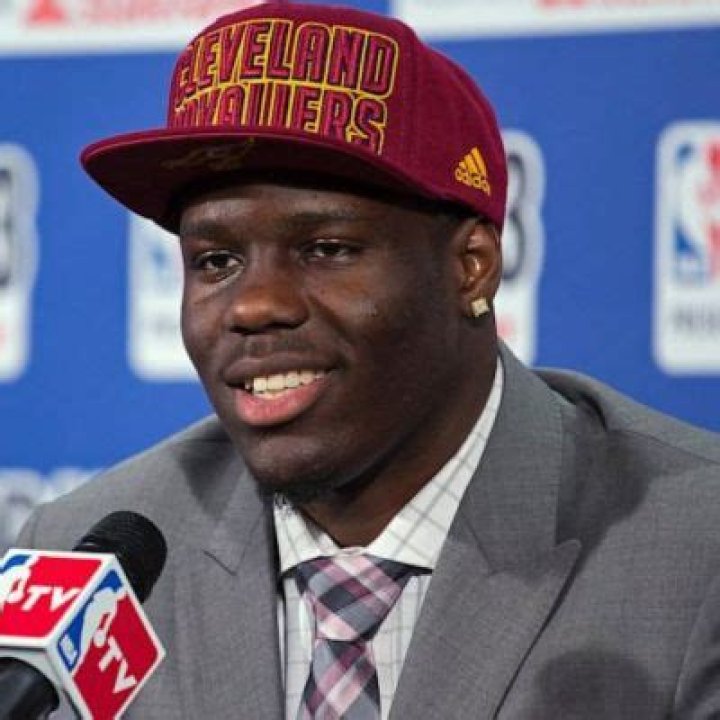 Anthony Bennett - Age, Family, Bio