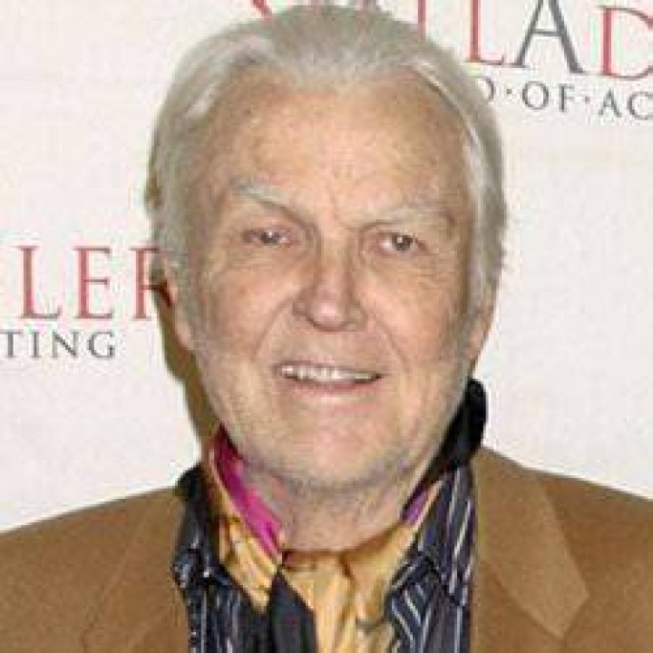 Anthony Zerbe - Age, Family, Bio