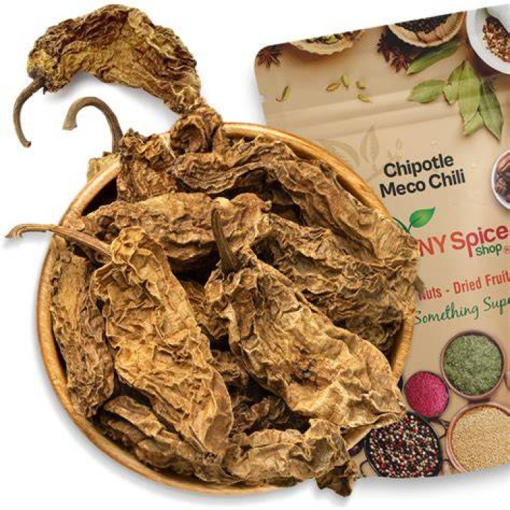 Are chipotle peppers dried jalapenos?