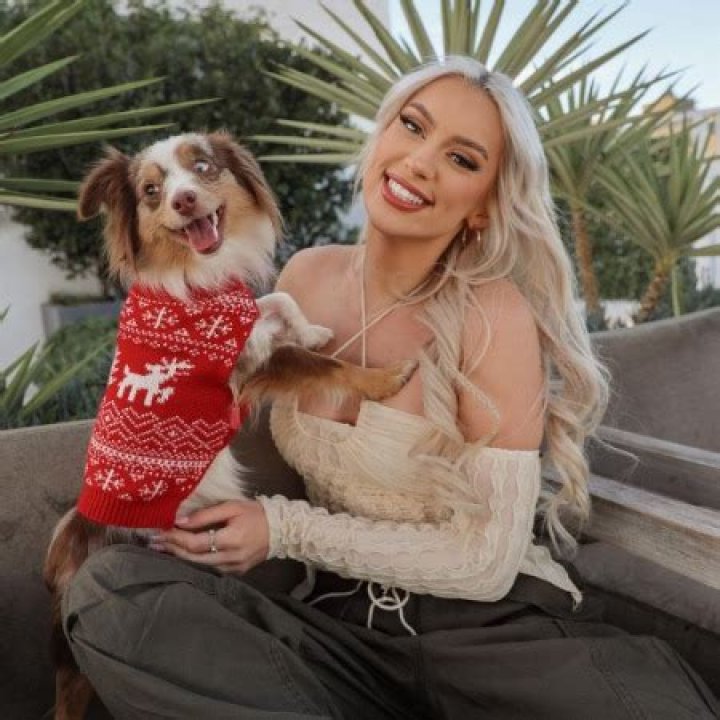 Ashly Schwan with her furry companion Winni.