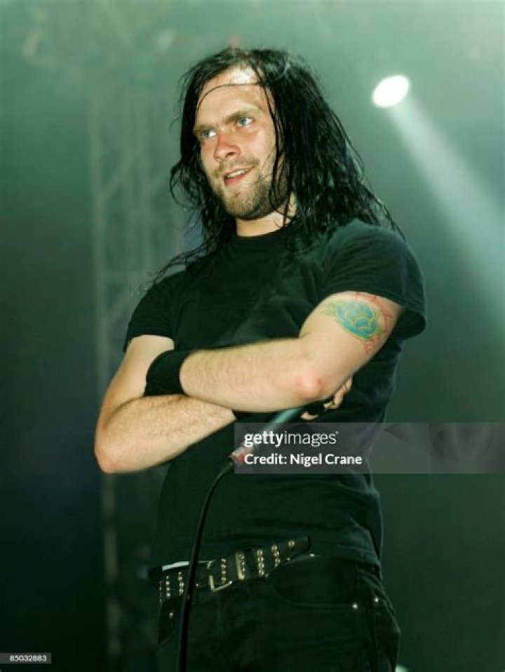 Bert McCracken's pet No Pets (Bert McCracken)