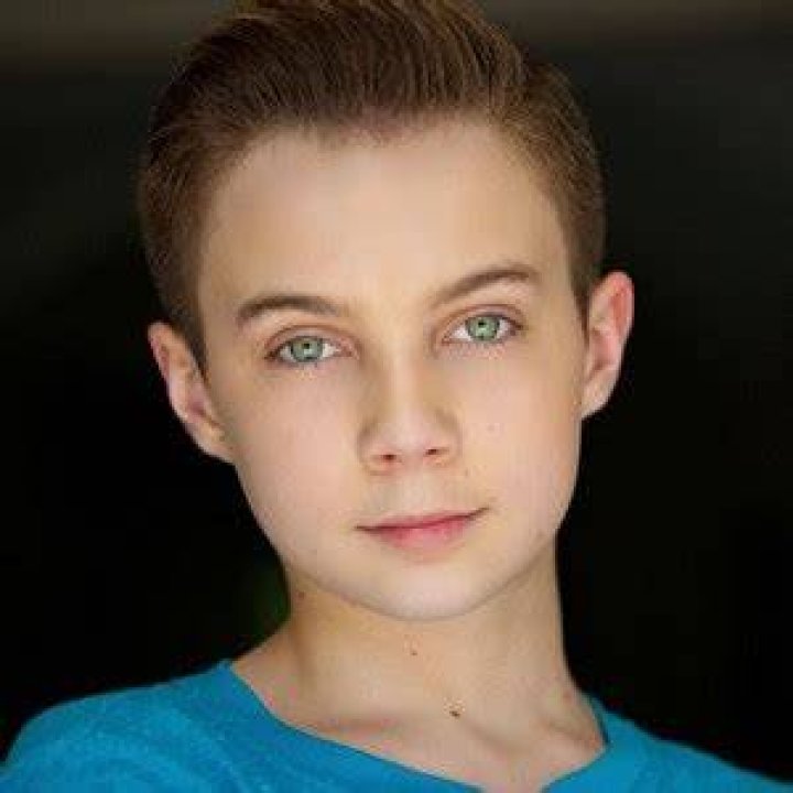 Brady Farrar Bio (Wiki) 