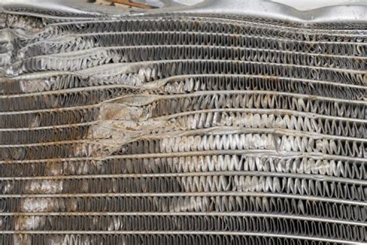 Can a radiator damage a TV?