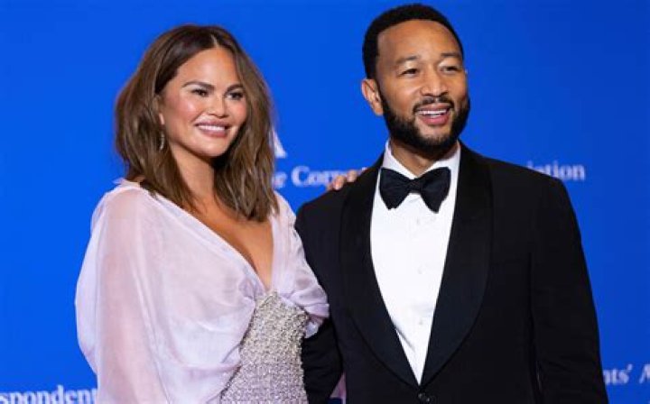 Chrissy Teigen Chrissy Teigen
