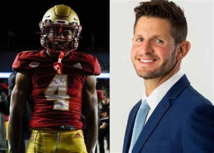 Dan Orlovsky sent flowers to Tiffany Orlovsky daily on the week of Thanksgiving.
