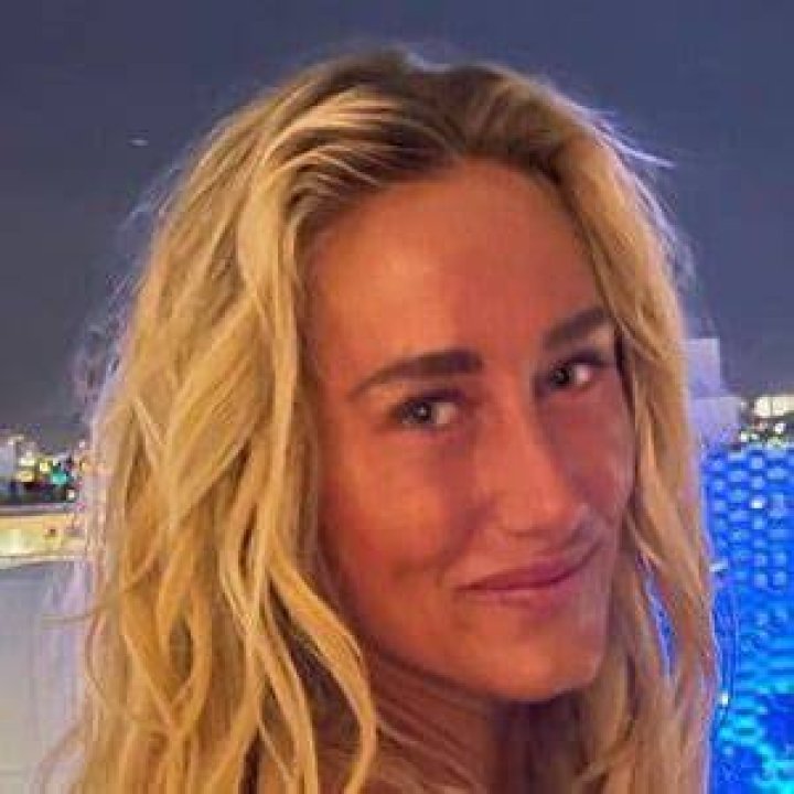 Danielle Brandon - Age, Family, Bio