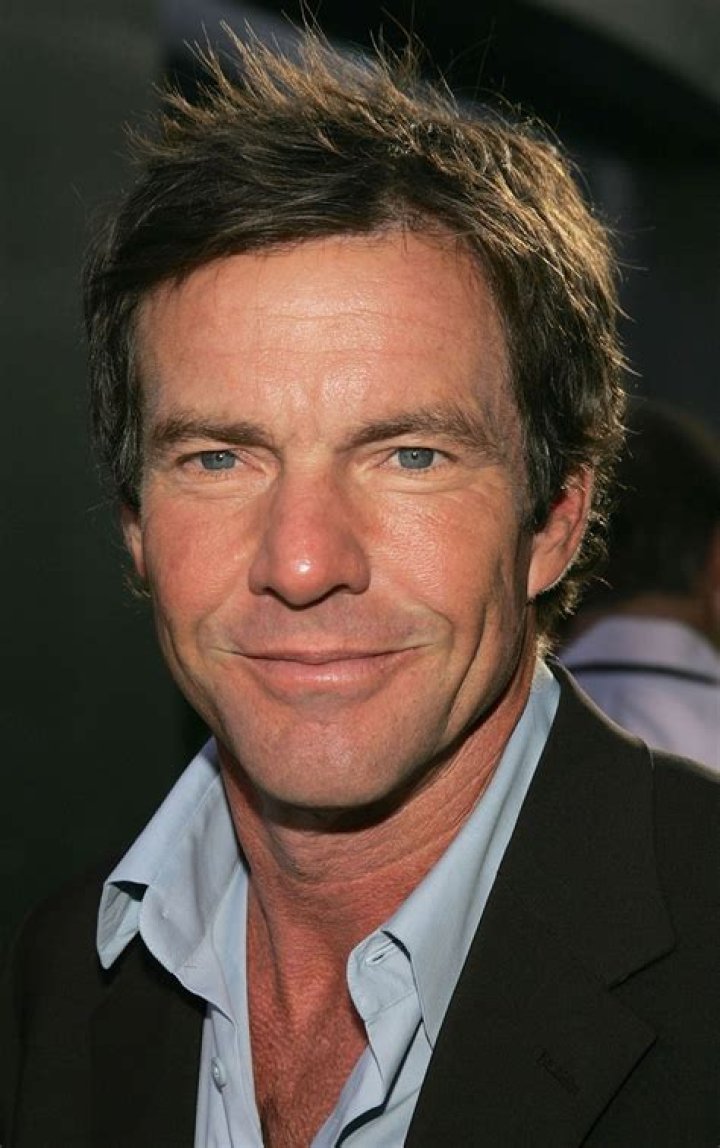 Dennis Quaid's wife, Laura Savoie, is an accountant.