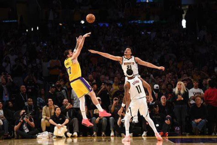 Denver Nuggets v Los Angeles Clippers