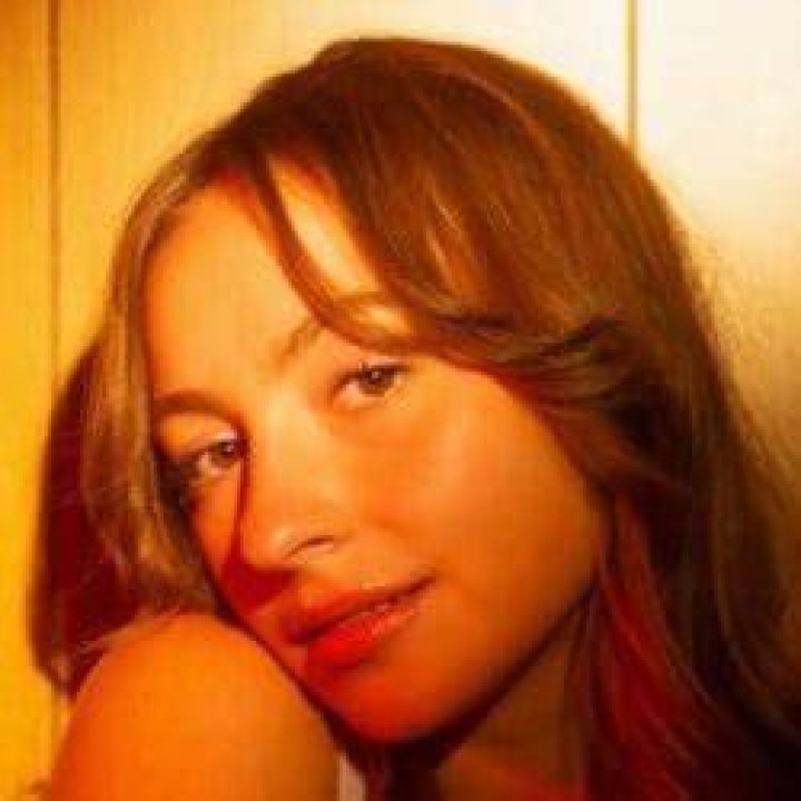 Devon Cole - Age, Family, Bio