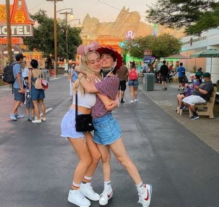 DeVore Ledridge and her girlfriend on same frame, showing love to each other..