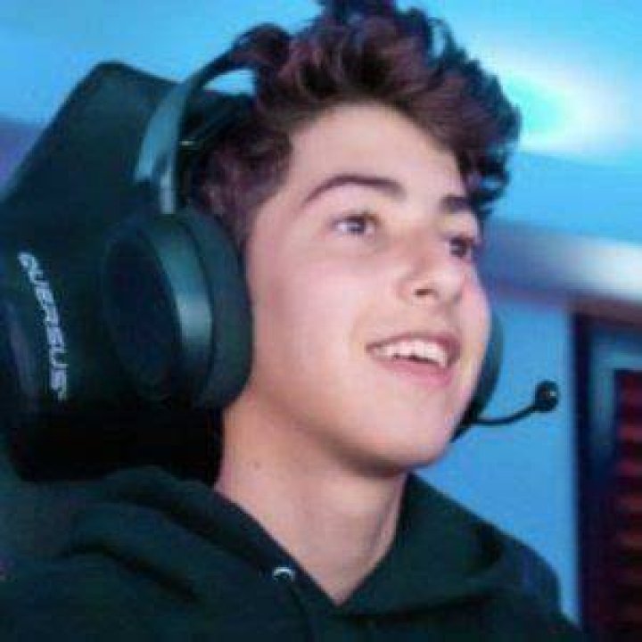 FaZe Megga Bio (Wiki) 