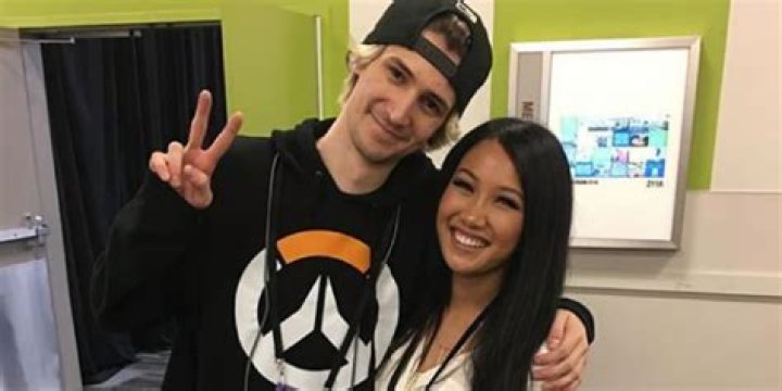 Frana_ow Bio (Wiki) 