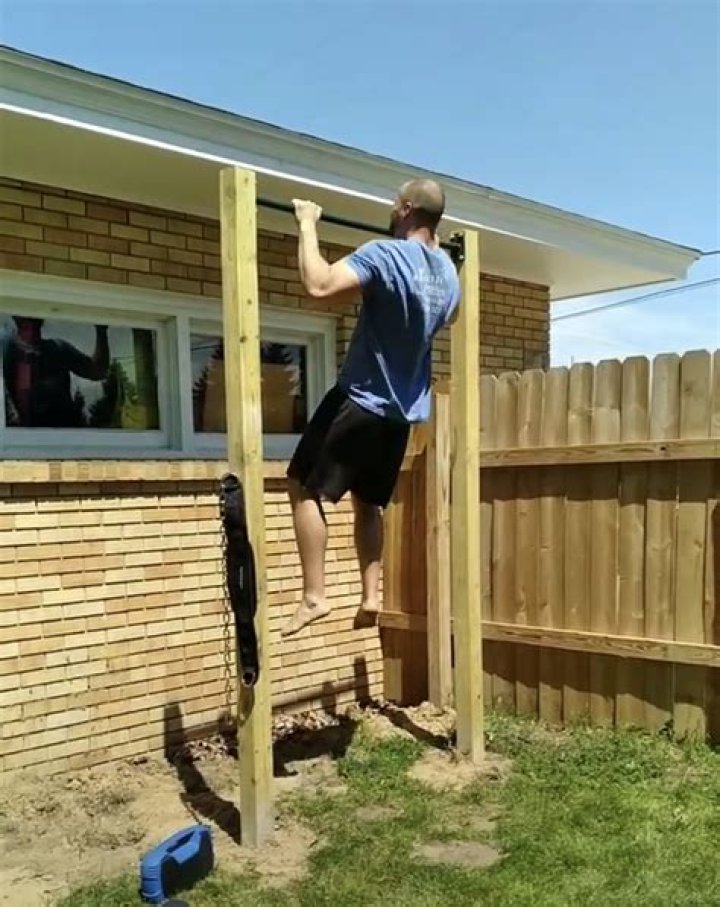 How do I build a backyard chin up bar?