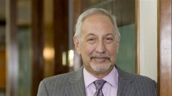 How much does Mark Geragos make?