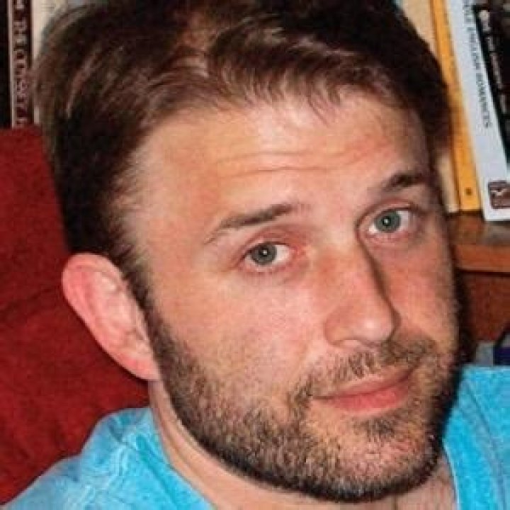 Ilan Mitchell-Smith - Age, Family, Bio