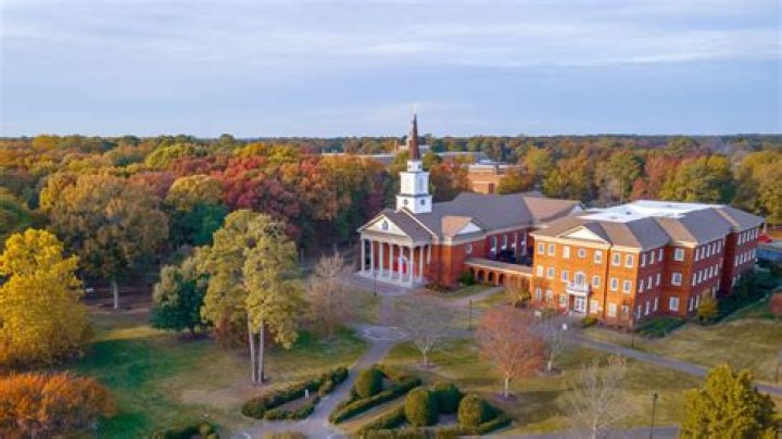 Is Regent University d1?