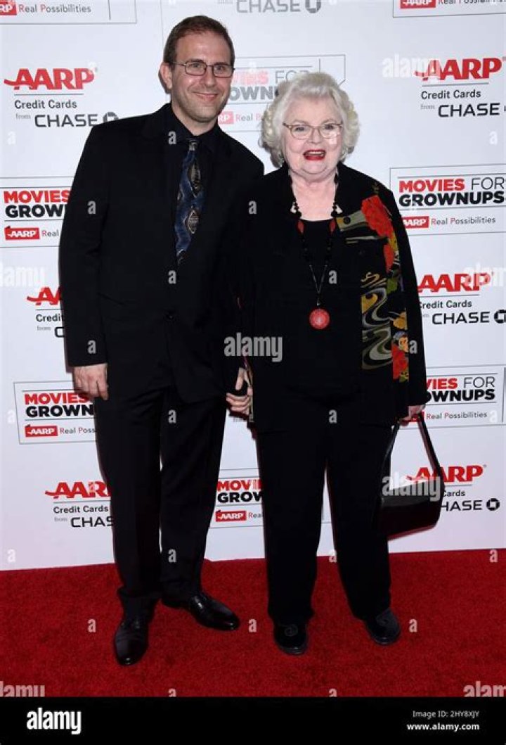 June Squibb: Harry's Mom