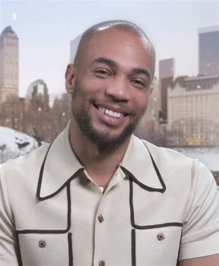 Kendrick Sampson photo 2