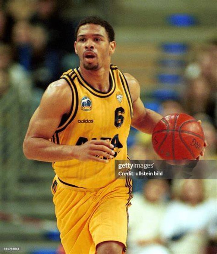 Kiwane Garris Bio (Wiki) 