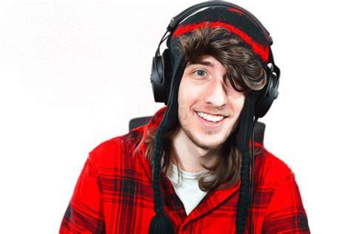 KreekCraft's pet Theo
