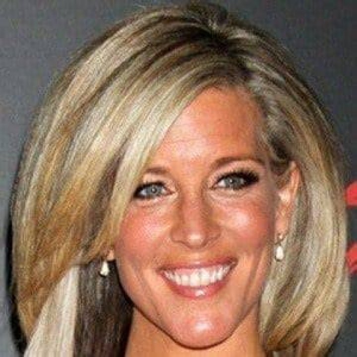 Laura Wright - Age, Family, Bio