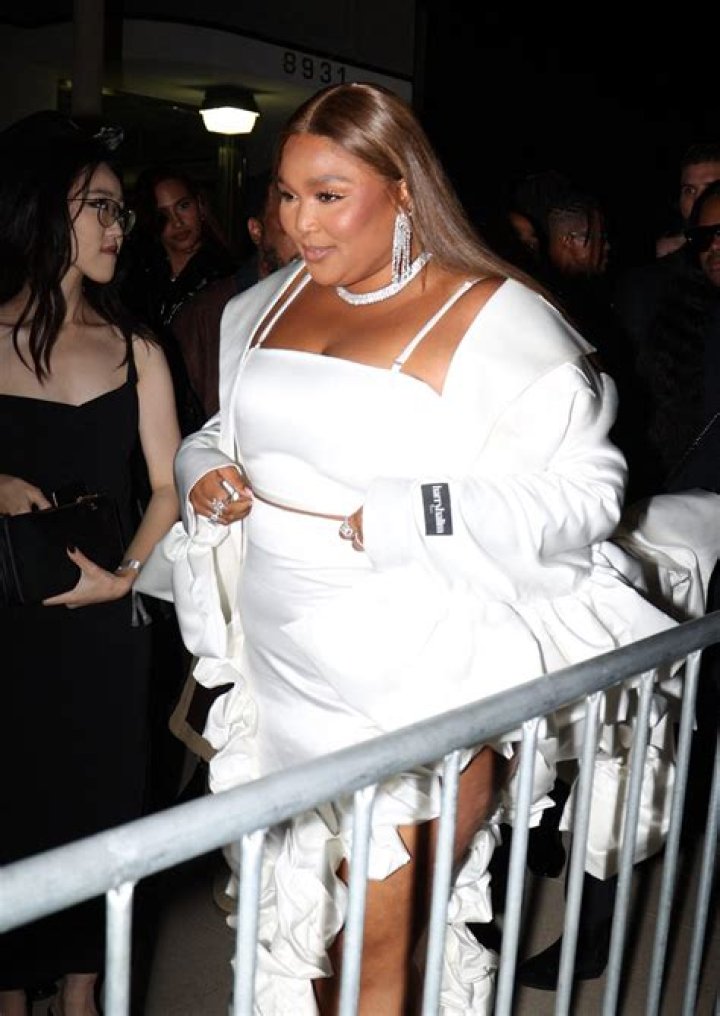 (L-R) Beyoncé and Lizzo attend the 65th GRAMMY Awards at Crypto.com Arena on February 05, 2023 in Los Angeles, California.