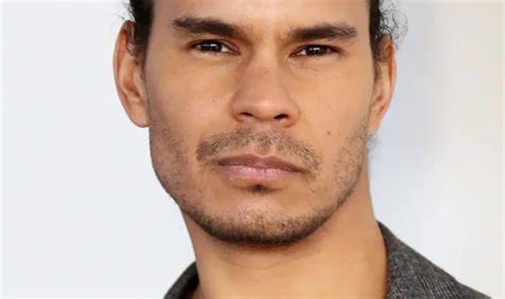Mark Coles Smith Bio (Wiki) 