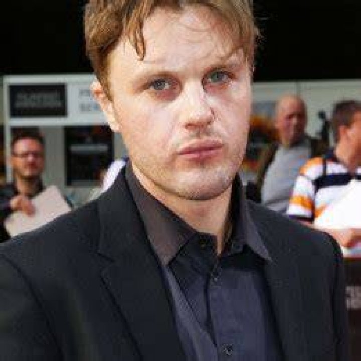 Michael Pitt Bio (Wiki) 