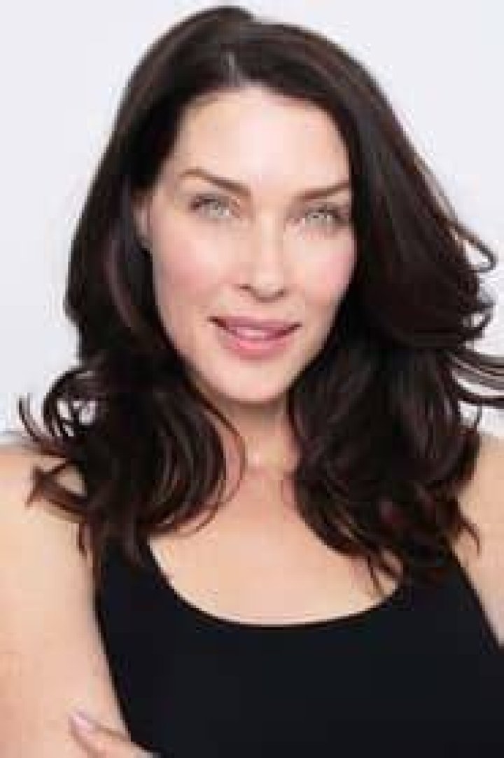 Mitzi Martin Bio (Wiki) 