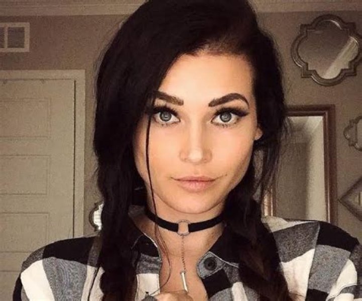 Niece Waidhofer Bio (Wiki) 