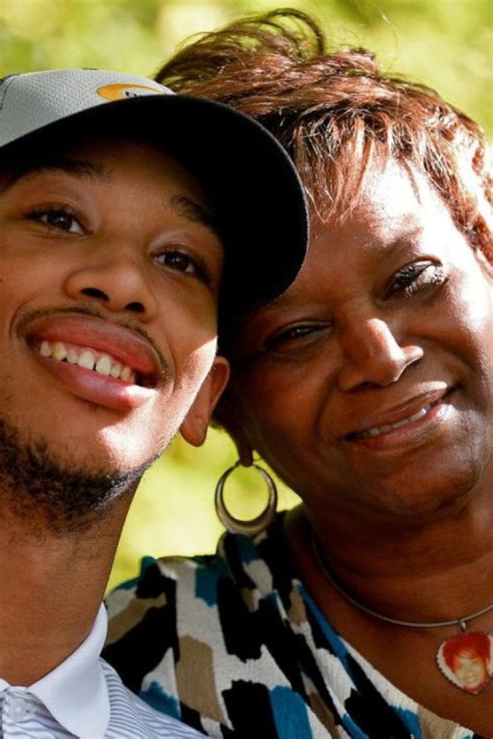Rae Carruth - Age, Family, Bio
