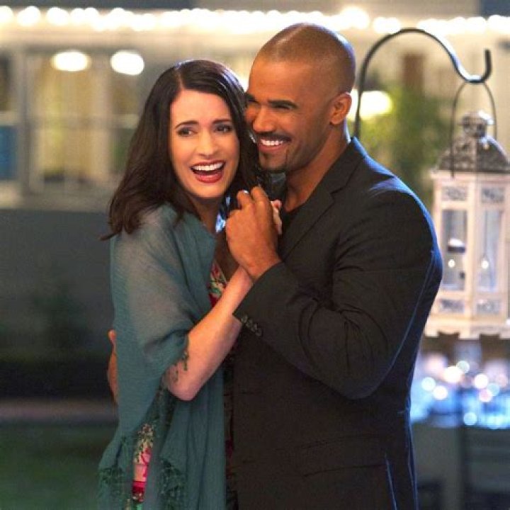 Shemar Moore and Phaedra Parks are in a relationship!! Moore also opened up on his sexuality rumors! Know more about it here! Source: Variety(Shemar Moore will return to 'Criminal Minds')