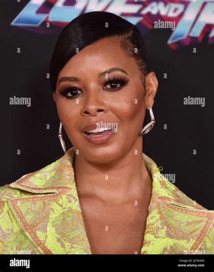 Vanessa Simmons photo 2