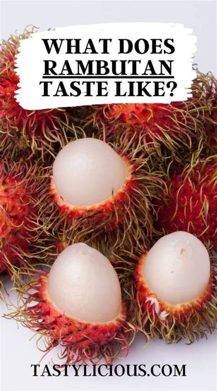 What does the rambutan fruit taste like?
