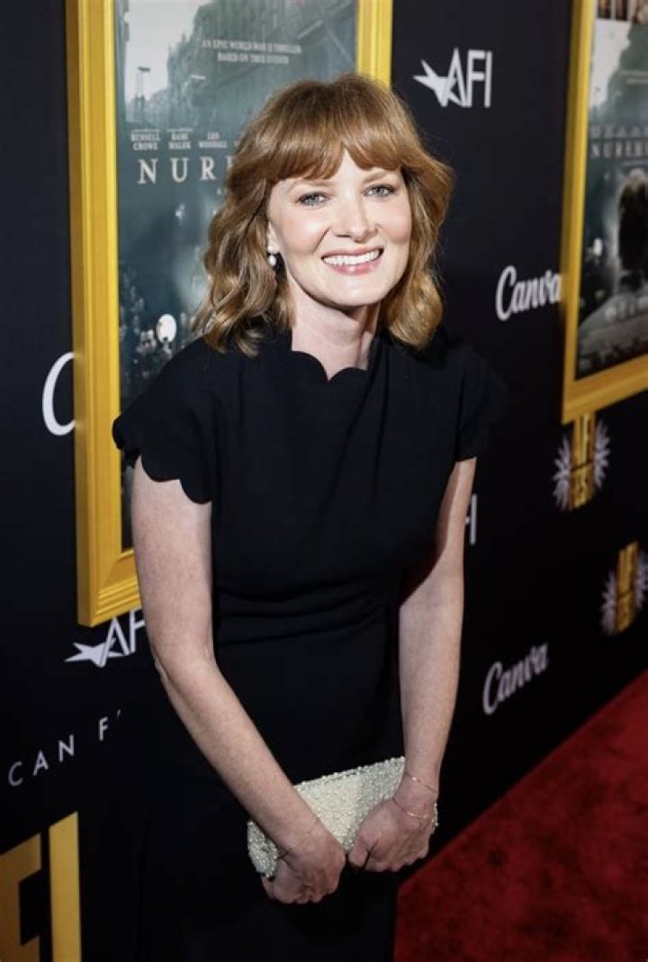 Wrenn Schmidt photo 2