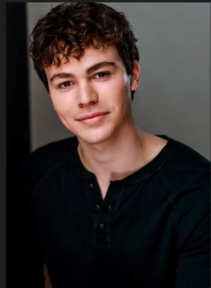 Zackary Arthur photo 2